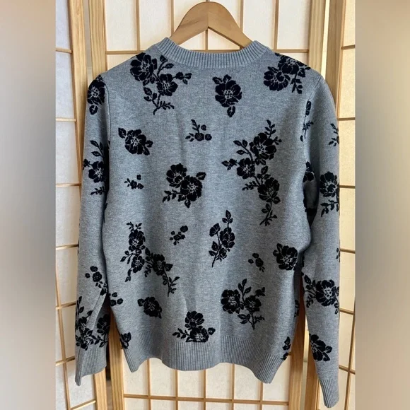 ◾ Black Floral Patterned Gray Sweater - size Large - Picture 6 of 16